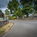 Greenway Manor Hotel 3*