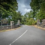 Greenway Manor Hotel