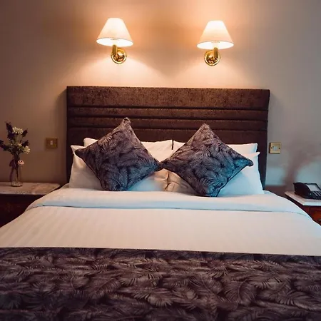 Greenway Manor Hotel 3*