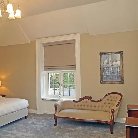 Greenway Manor ホテル 3*