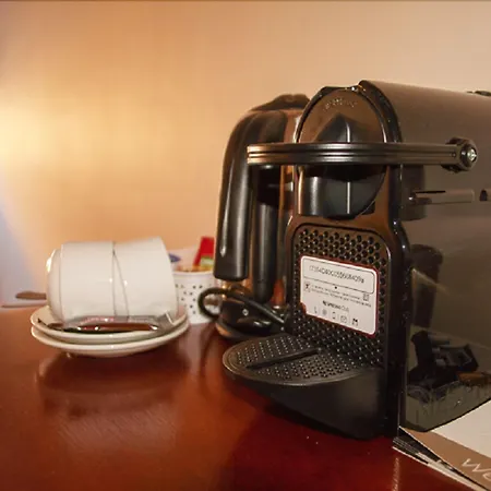 Greenway Manor 3* واتيرفورد