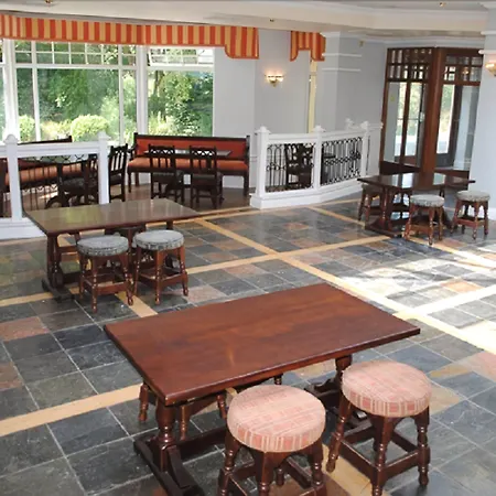 Greenway Manor Γουότερφορντ