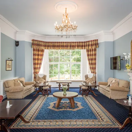 فندق Greenway Manor 3*