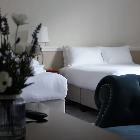 فندق Greenway Manor واتيرفورد