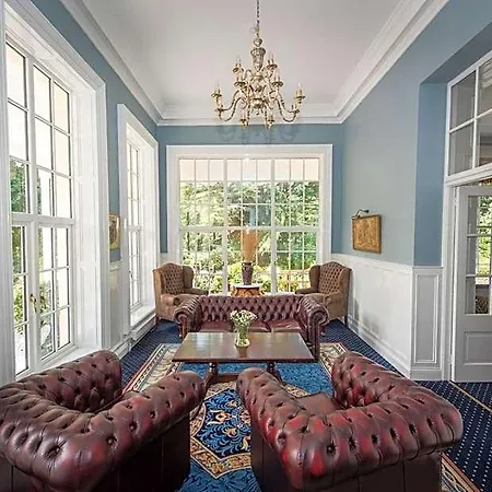 Greenway Manor 3*