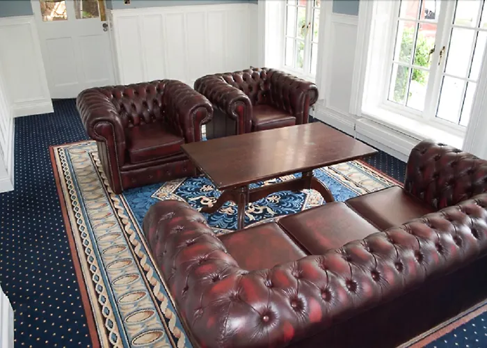 Greenway Manor Hotel 3*