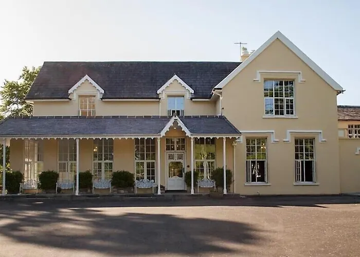 Hotel Greenway Manor 3*