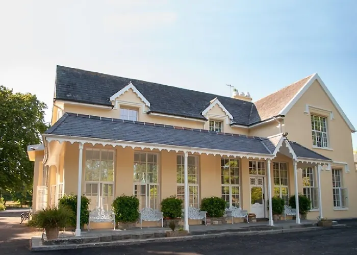 Greenway Manor 3* Waterford